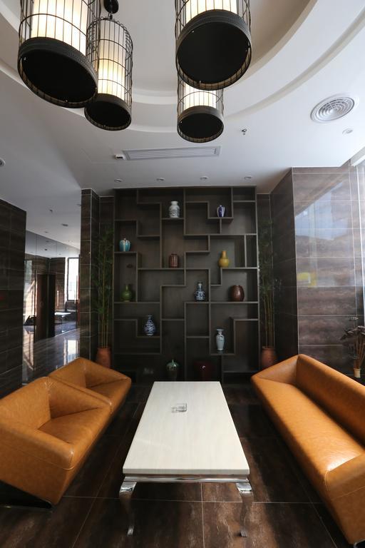 Sotel Inn Hotel San Yuan Li Branch Гуанчжоу Экстерьер фото