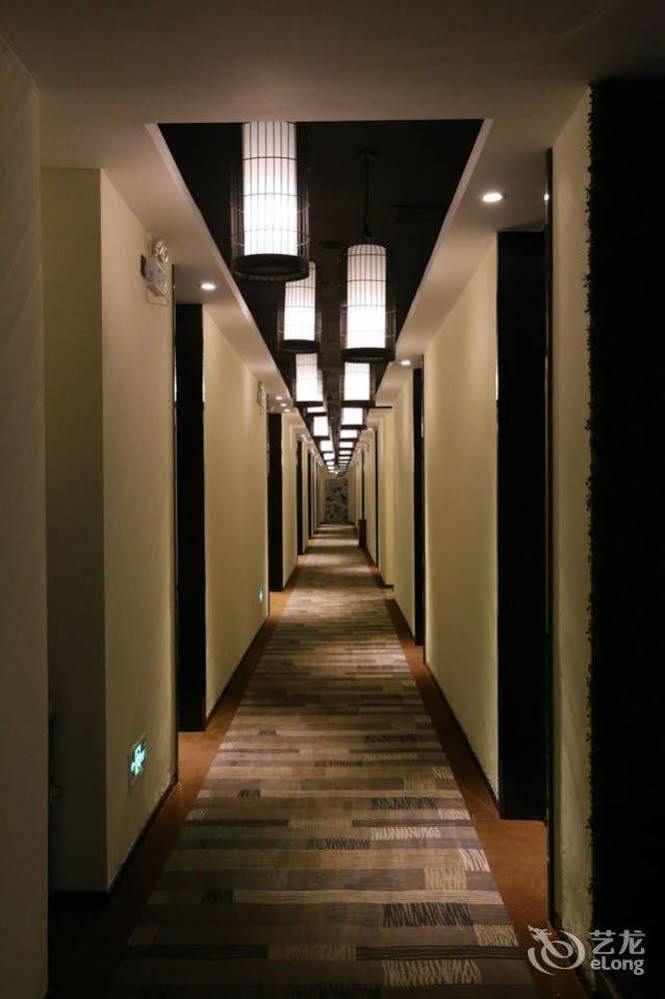 Sotel Inn Hotel San Yuan Li Branch Гуанчжоу Экстерьер фото